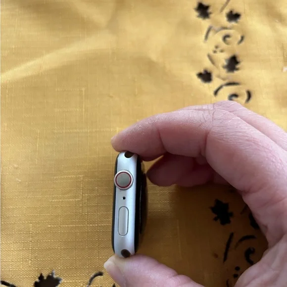 Apple Watch Series 6 bundle